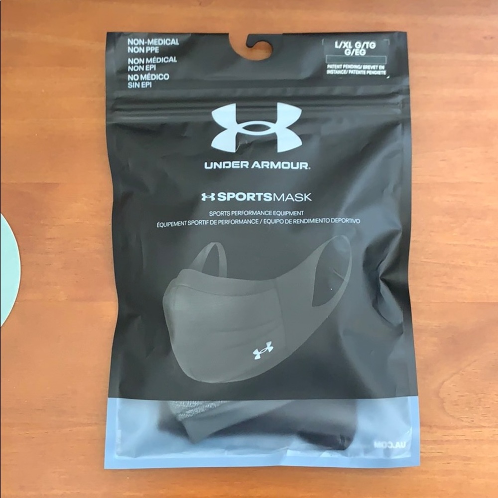 Under Armour Sports Mask
